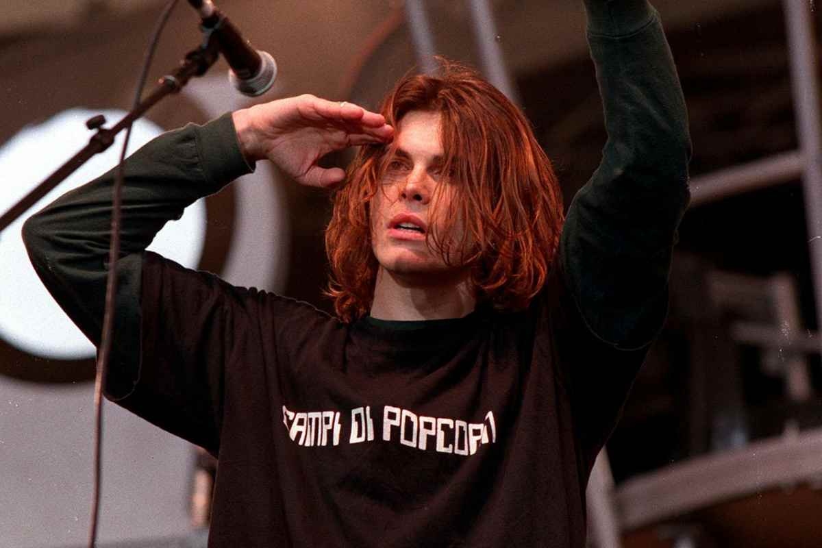 Gianluca Grignani nel 1998 ad un concerto